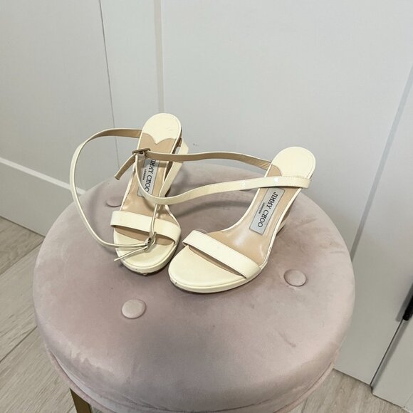 Jimmy Choo Cream Patent Leather Wedge Heel Sandals Size 35 - Picture 2 of 7